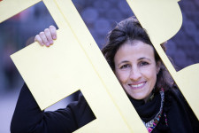 Renée Náder Messora: Mrtví a ti druzí