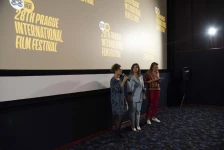 SCREENING: PARENTS VS INFLUENCERS (MICHELA ANDREOZZI)