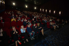 GALA SCREENING: MORNING GLOW 