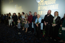 GALA SCREENING: MORNING GLOW 