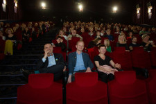 GALA SCREENING: MORNING GLOW 