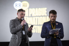 Projekce Jak utéct hrobníkovi z lopaty - producent Maksim Leshchanka