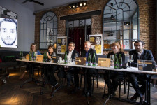 First press conference 5. 2. - Café - Café 