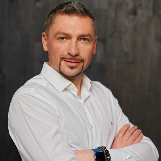 Maksim Leshchanka photo