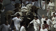 Pamplona - běh s býky 3D foto