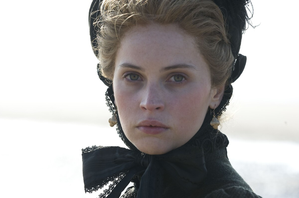 Picture The Invisible Woman