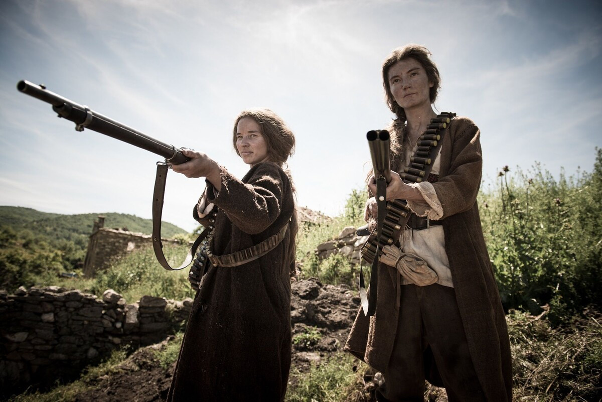 trailer To the Hilt