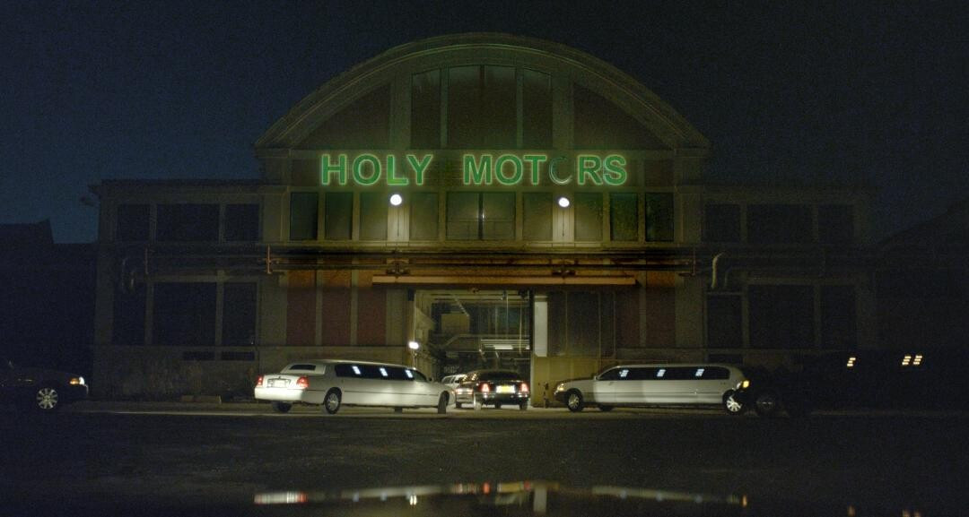 trailer Holy Motors