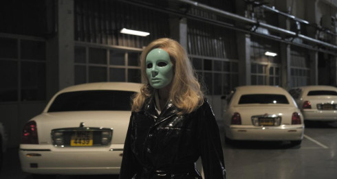 Snímek Holy Motors