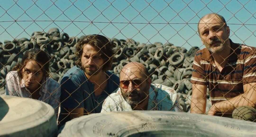 trailer Smuggling Hendrix